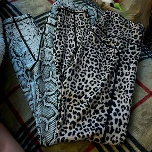 Animal print leggings Ouges lot of 2